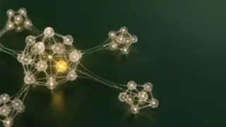 Rede de nós de vidro ligados por fios de luz, ilustrando o aprendizado federado da IA da Receita Federal